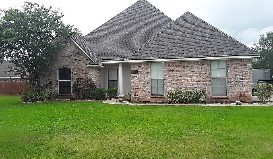 1st image of 128 Sherwood Dr