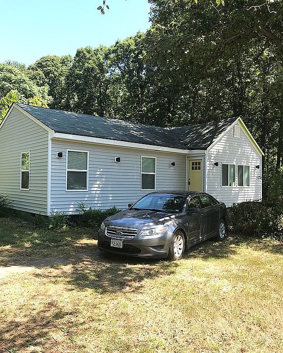 1st image of 2080 Huguenot Trl
