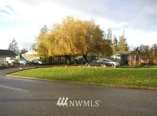 540 E St, Blaine, WA