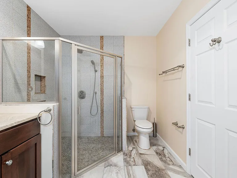 45455 Fellows St — Photo 25