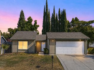 7156 Stanford Oak Dr, Sacramento, CA 95842