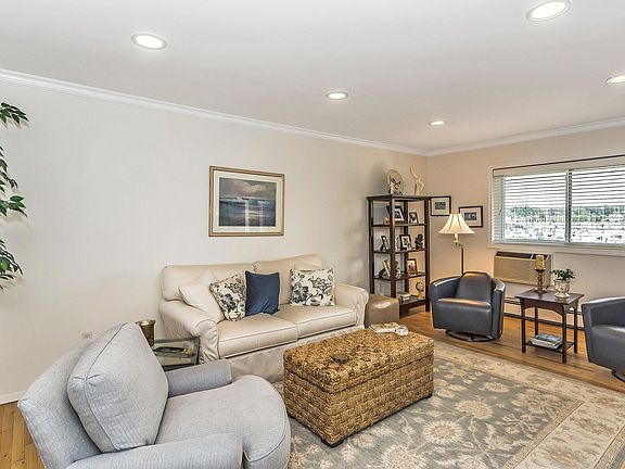 4th image of 1 Toms Ln #B6-12i