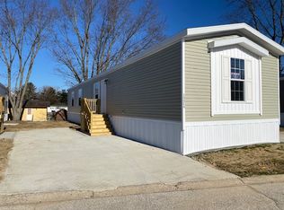12414 Firethorn Dr, Indianapolis, IN 46236
