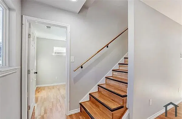 3 bed, 1100 sqft, $1,395 — Photo 4