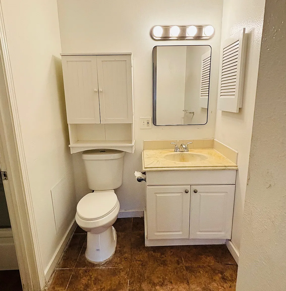 2 bed, 1.5 bath, 952 sqft, $1,500 — Photo 2