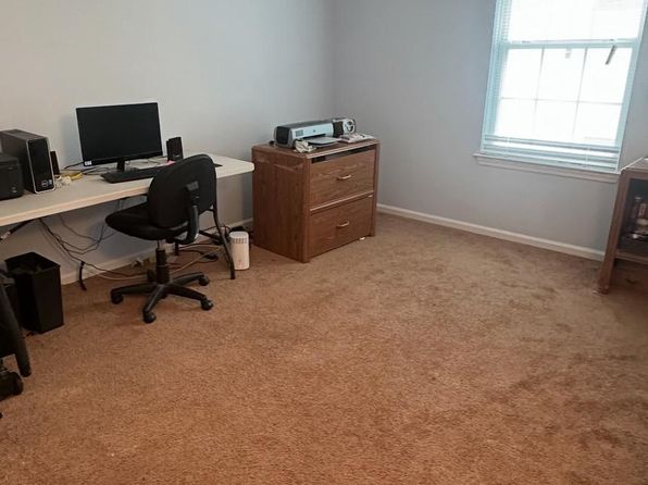 11 Foxton Dr, Atco, NJ 08004