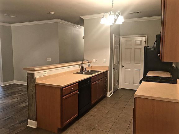 Kitchen freshly painted