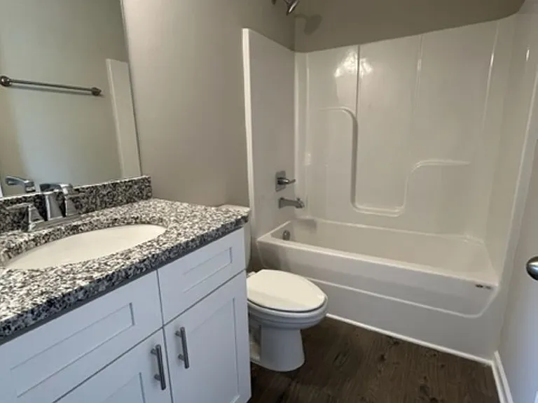 218 Tara Ct — Photo 13