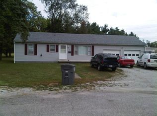 918 Twin Circle Dr, Seymour, IN 47274