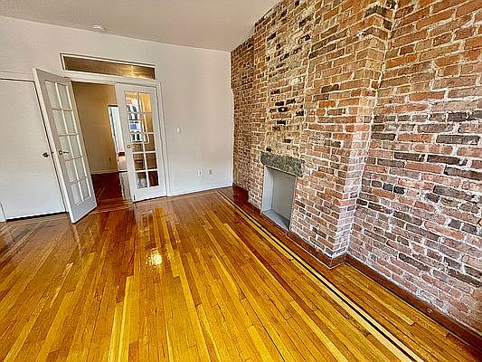1st image of 355 W 53rd St #4E