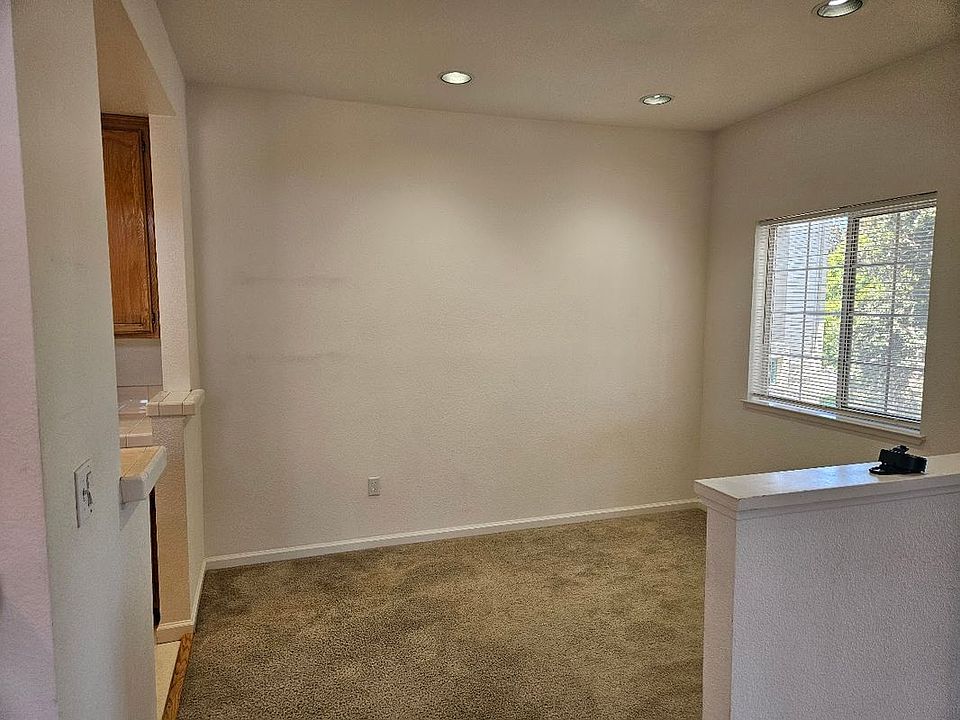 2nd image of 2116 Hastings Shore Ln