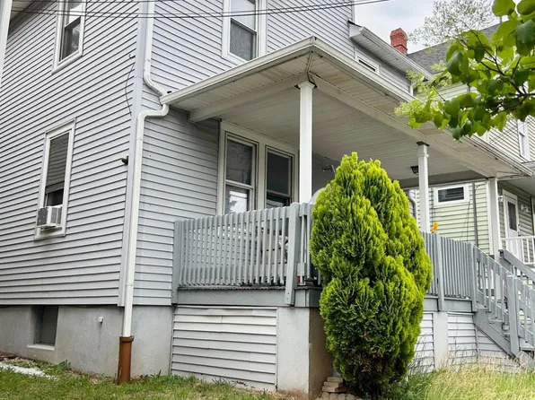 45 Duke St, New Brunswick, NJ 08901