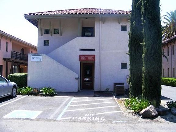 4th image of 454 W Napa St