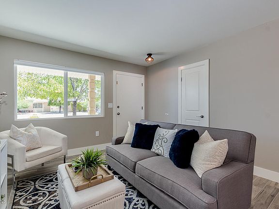 3rd image of 10328 W Deanne Dr