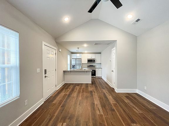 5th image of 74 Nichols Dr #2