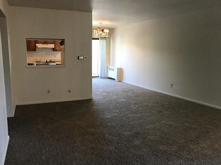 2845 Broadway Street — Photo 66
