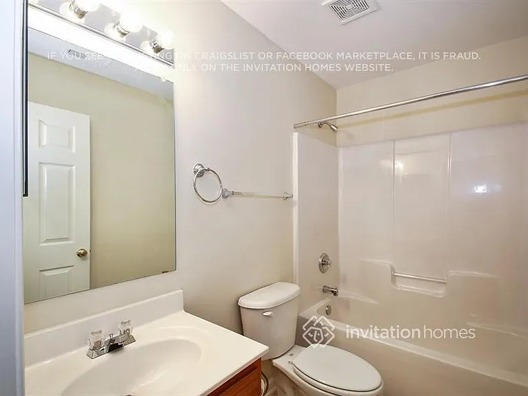 1002 Bridleside Dr — Photo 10