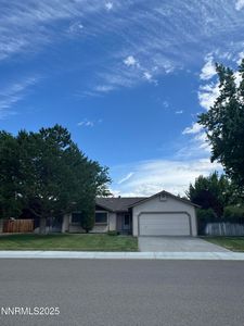 1755 Oakwood Dr, Minden, NV, 89423