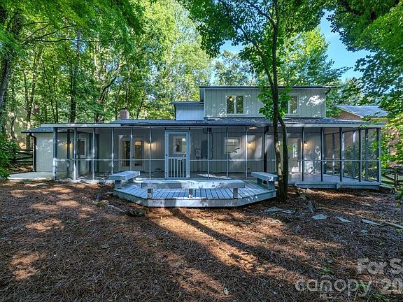 4th image of 1107 Spring Fall Ct