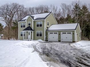 264 County Rd, Gorham, ME 04038