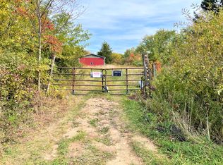 Carpenter Rd, Three oaks, MI 49128