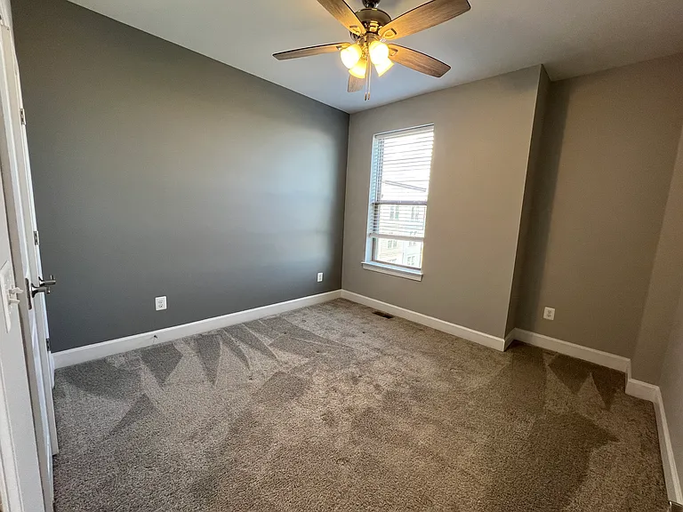 10423 Ratcliffe Trl — Photo 8
