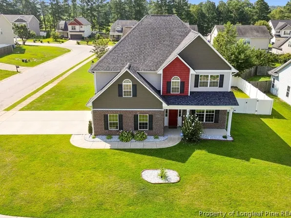 6005 Crown Ridge Ct, Fayetteville, NC 28314