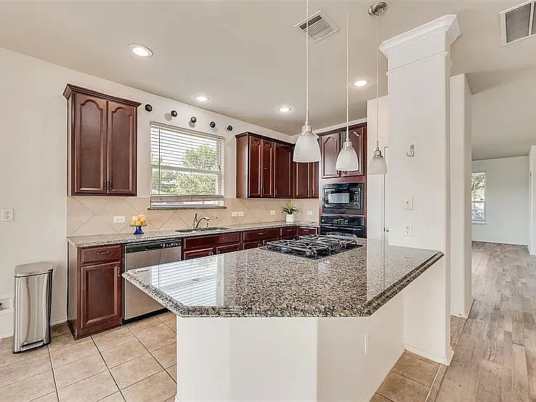 5300 Gadsden Ave — Photo 8