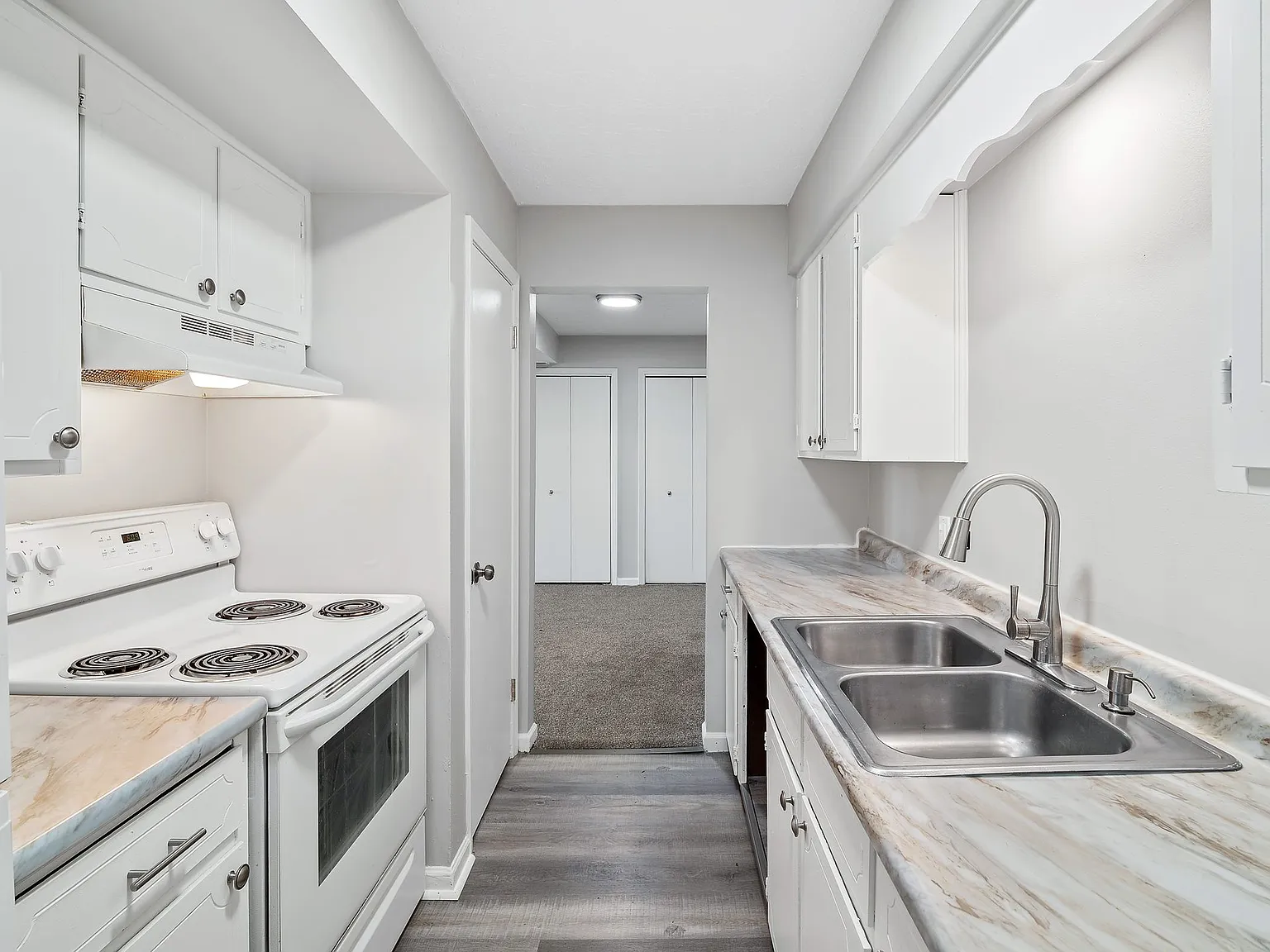 Grant Street Apartments — Photo 3
