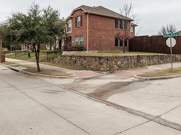 3rd image of 3900 Camino Real Trl