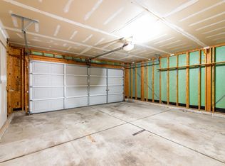 12105 Eastbay Ct, Worthington Hills, KY 40245