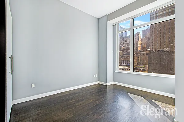 Rented by (Legacy) Elegran | media 9