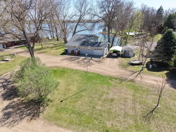 2319 Cottonwood Lake Dr, Windom, MN 56101