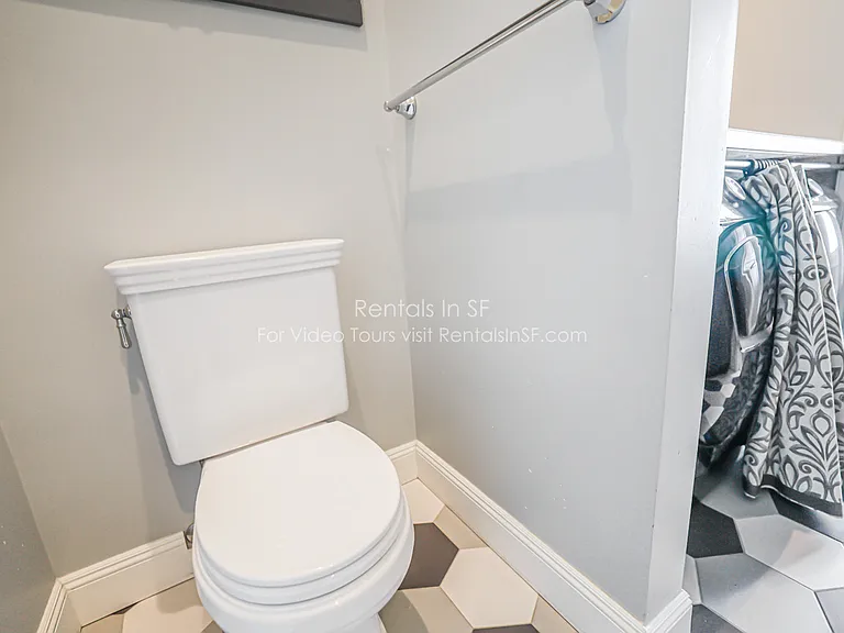 567 Waller St — Photo 24