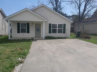 320 Woodbranch Dr, Dalton, GA 30721