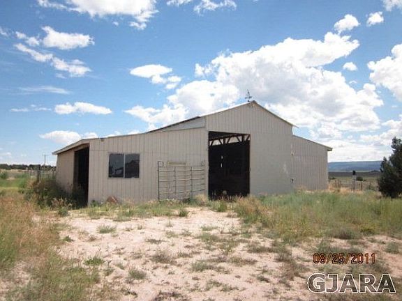 2nd image of 15681 Holloway Ln