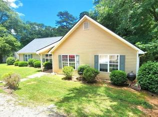 2297 Shady Grove Rd Unit B, Carrollton, GA 30116