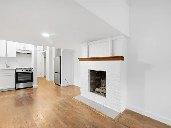 307 West 29th Street image 3 of 9