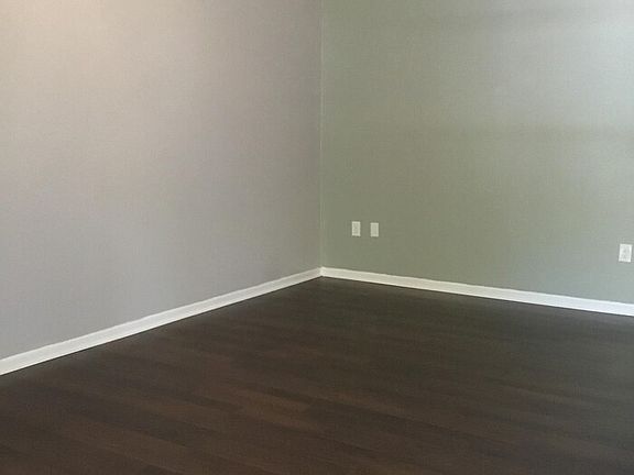 3rd image of 1834 Crystal Grove Dr