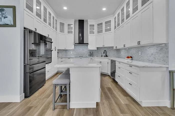 2 bed, 2250 sqft, $2,490 — Photo 4