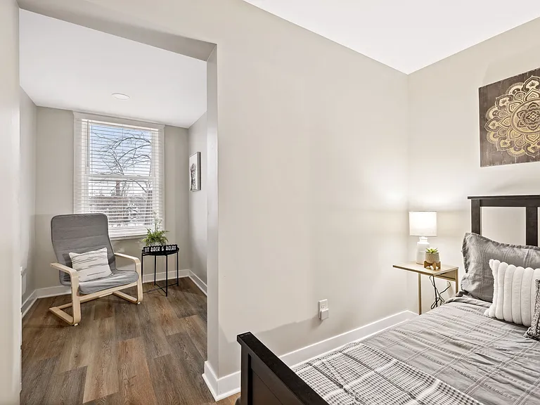 5360 Julian Ave #F — Photo 15