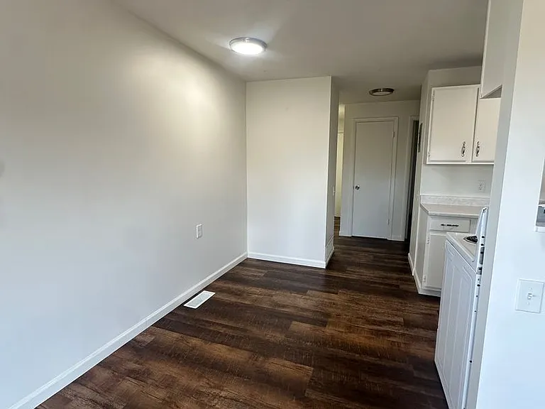 745 E Lazon Dr — Photo 18