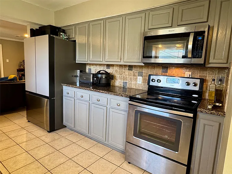 5218 Willowbend Blvd — Photo 7