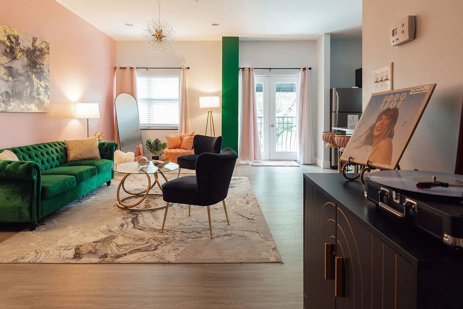 Studio, 1.0 bath, 548 sqft, $2,880 — Photo 4