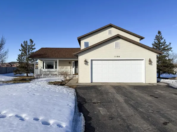 1124 Garnet Blvd, Detroit Lakes, MN 56501