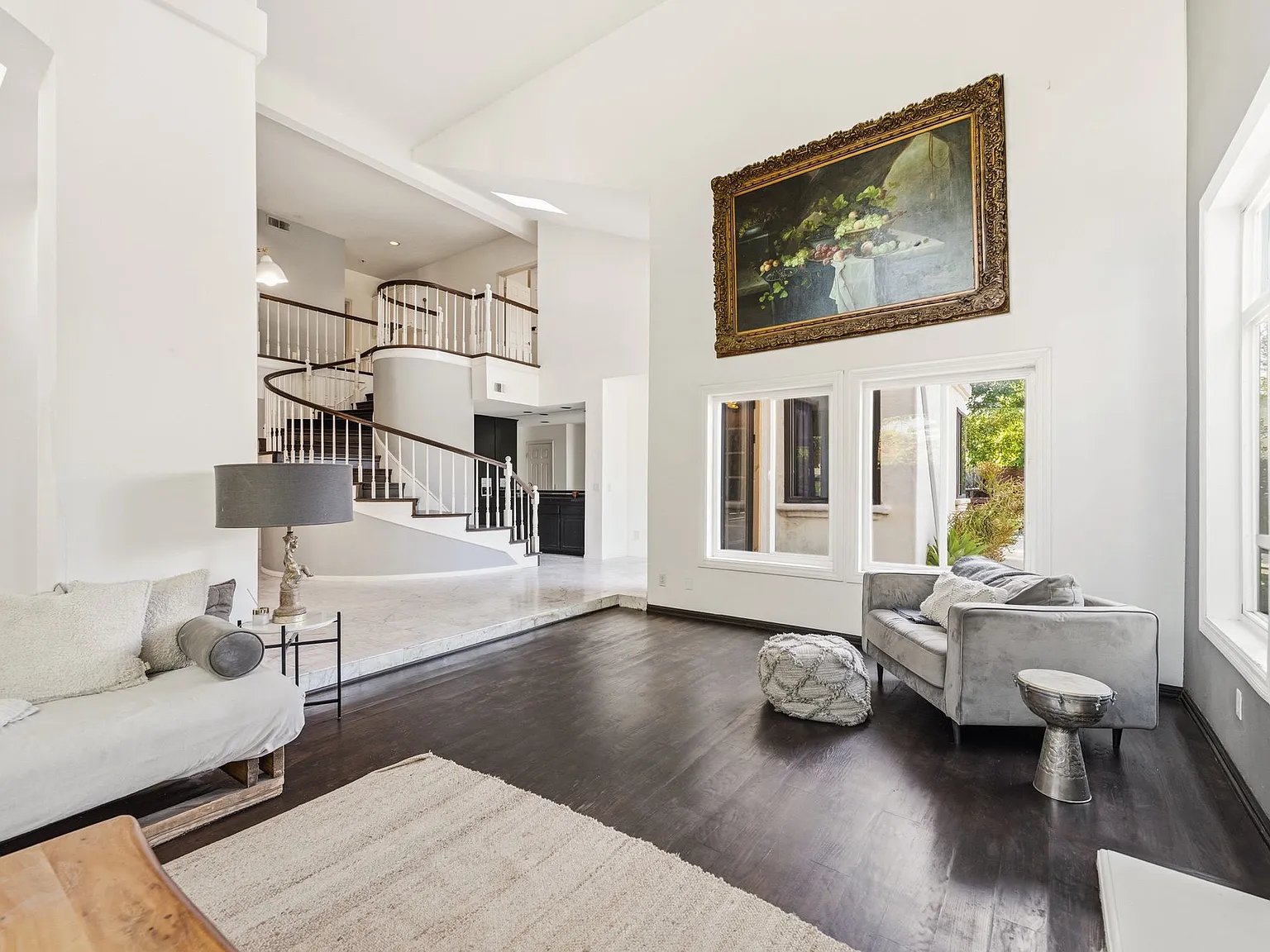 5 bed, 3765 sqft, $11,500 — Photo 3