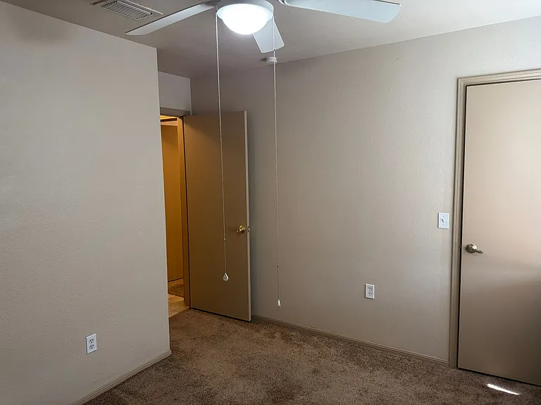 8214 Spring Town St — Photo 10