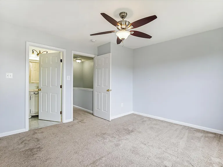 8360 Hunter Murphy Cir — Photo 22