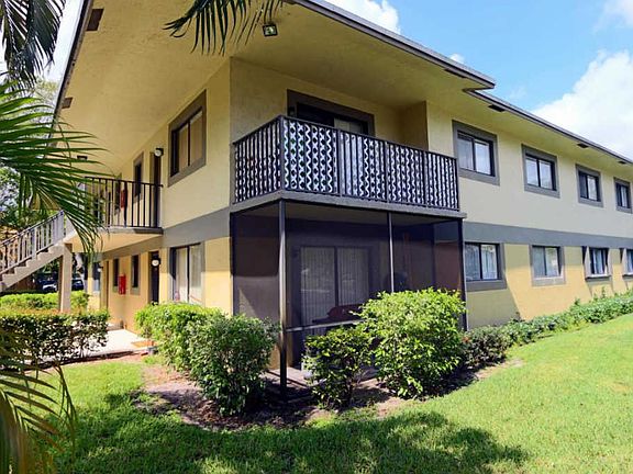 2nd image of 655 Trace Cir APT 201