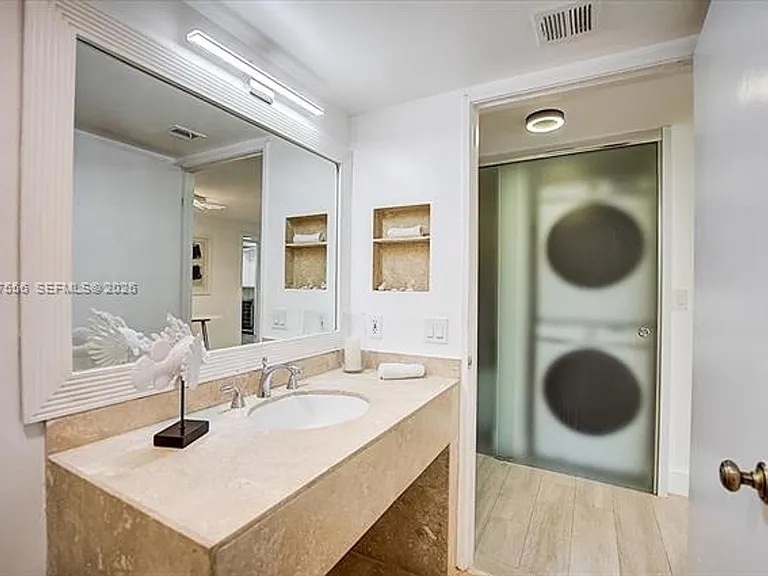 101 Crandon Blvd #276 — Photo 28